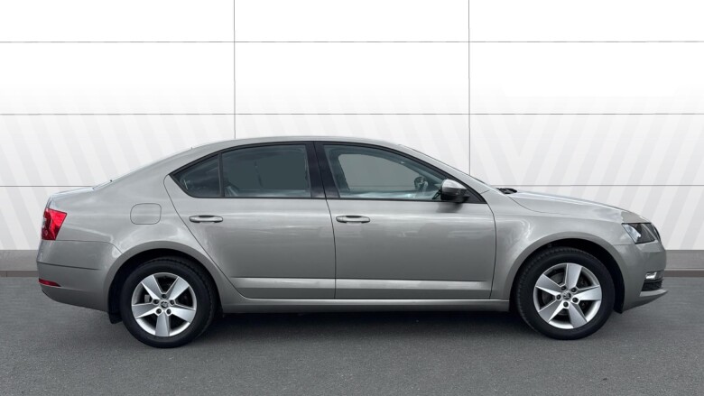 Skoda Octavia 1.0 TSI SE 5dr Petrol Hatchback